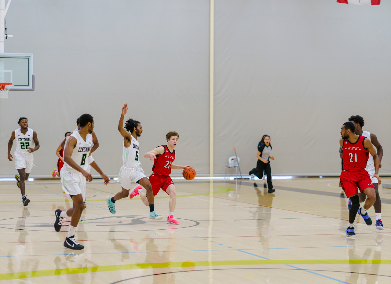 Road warriors continue to stumble at home