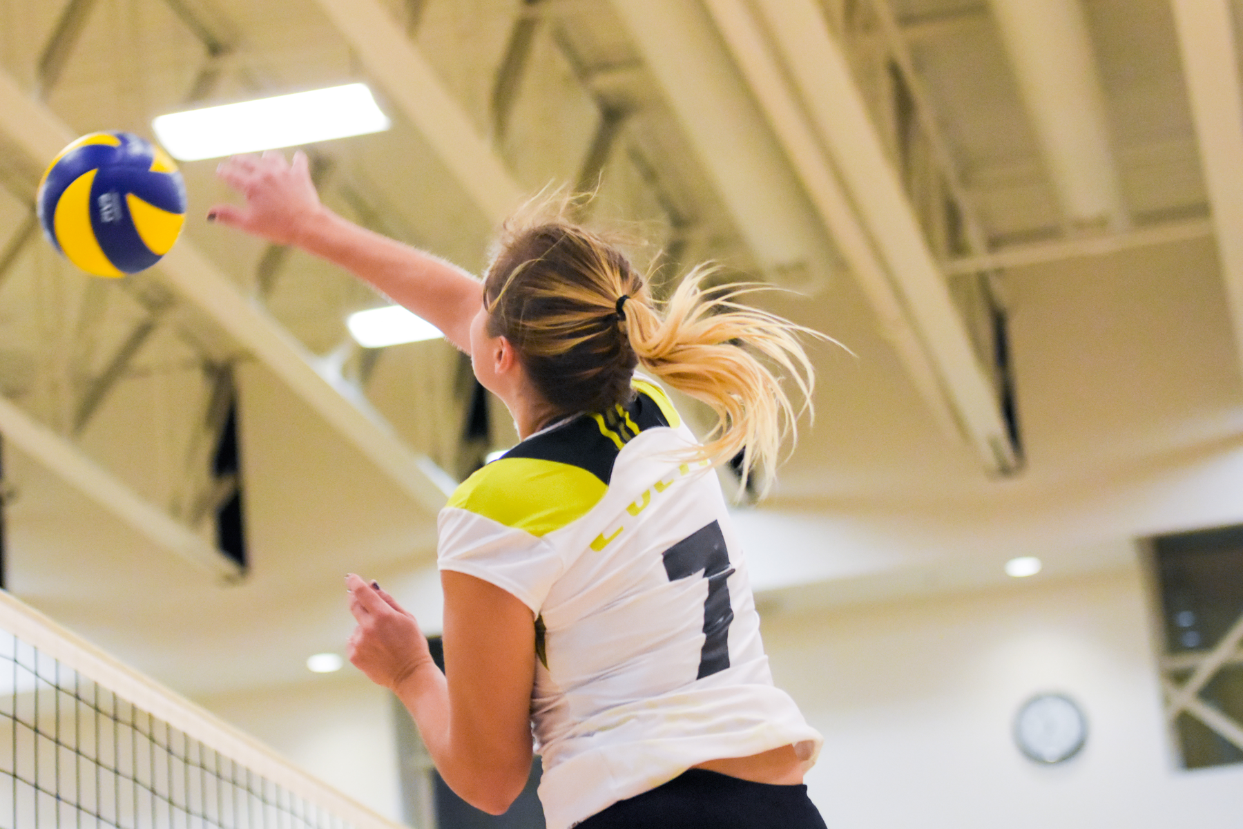 Women&rsquo;s Volleyball End 4 Game Winning Streak